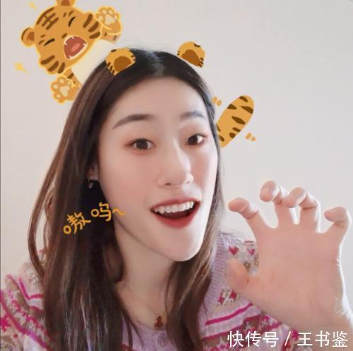 刘晓彤|新春佳节女排祝福第二波,朱婷露面,高意喜庆,宝宝大梅靓丽登场