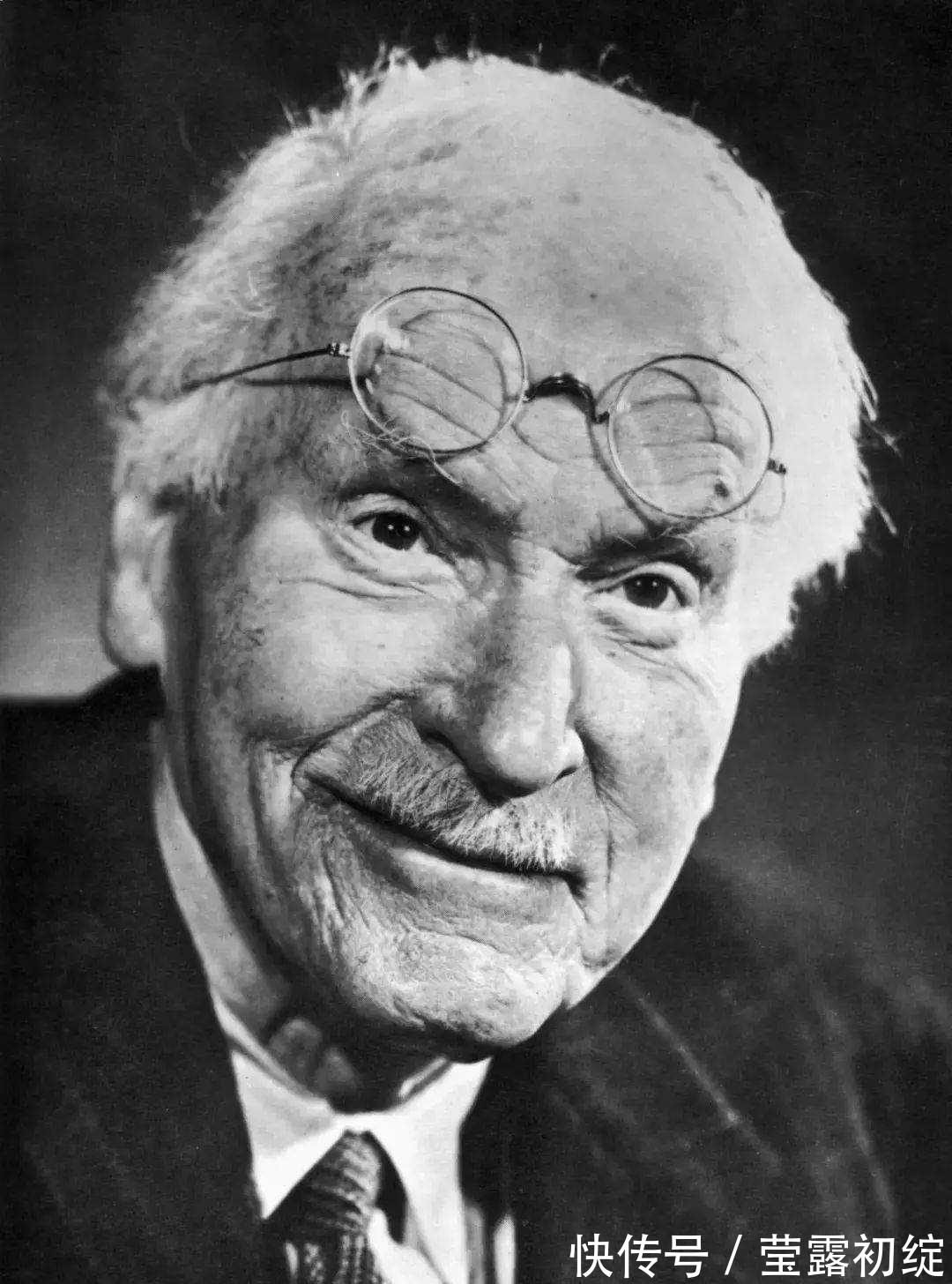 荣格$心理学大师荣格:你在愤怒中消耗着自己