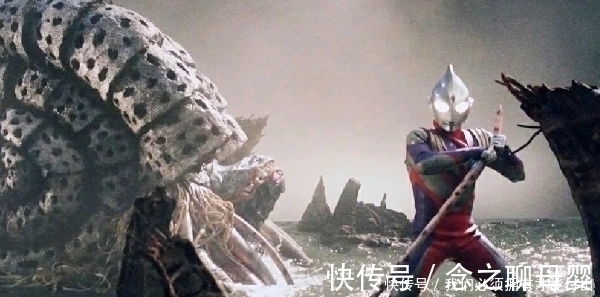 奥特曼|奥特曼：up主自制加坦杰厄，躯壳纹理清晰可见，再现迪迦终局之战