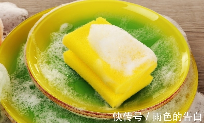 洗洁精是“害人精”?长期使用容易得癌,是真的吗?告诉你真相