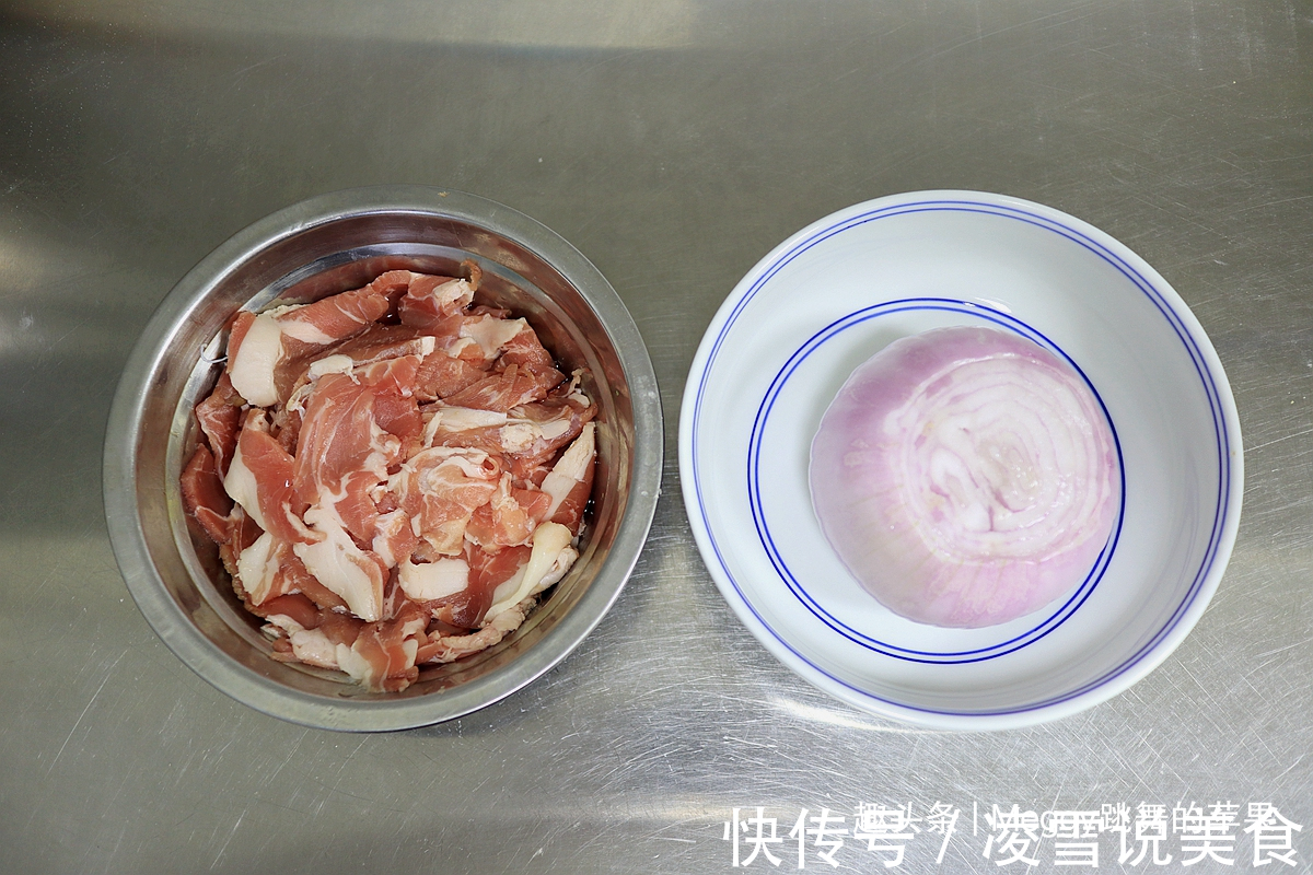 早餐就爱吃碗羊肉拌面,不到10分钟吃上了,解馋补元气真带劲