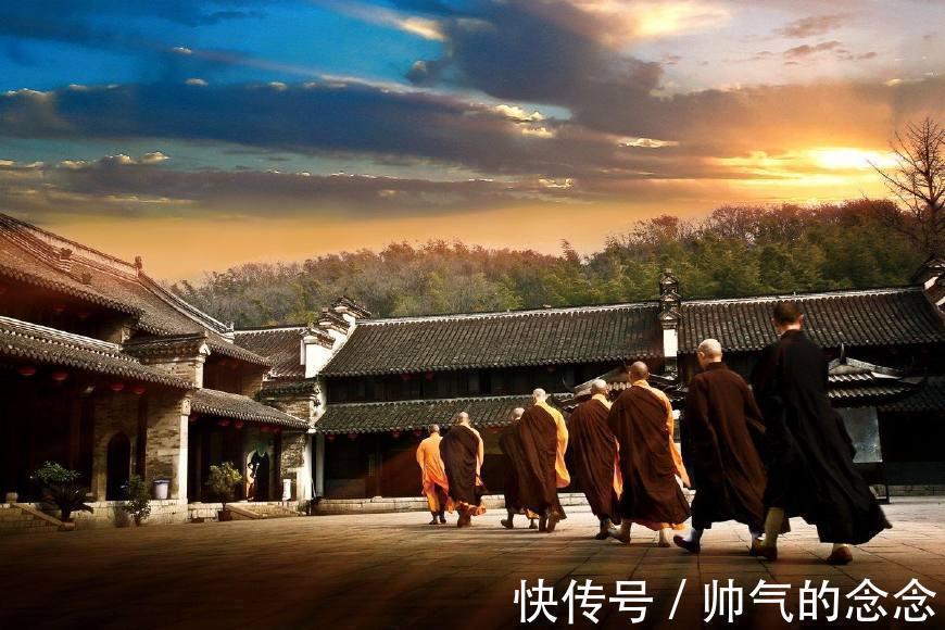 释迦牟尼!入了佛门就要和常人有所区别, 这些东西是必备!