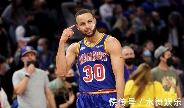 三分球|追梦格林盛赞库里:他是新生代球迷眼中的乔丹
