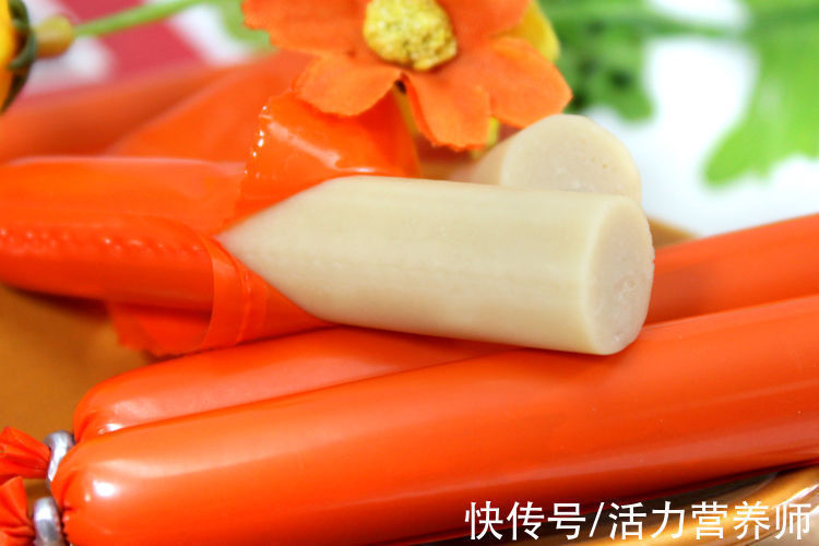 致癌物|这种肉别常吃了,每天吃50g会增加二成大肠癌风险,吃得多危险大