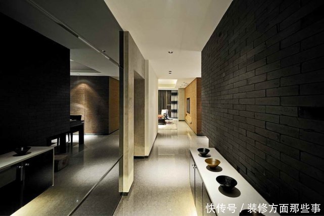 表象|132平复式设计,高一种任何表象的花哨与浮华都无从表达的格调