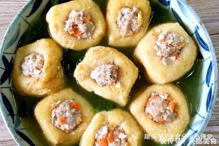 我家年夜饭总少不了此菜,简单好吃又好看,鲜嫩多汁又解馋