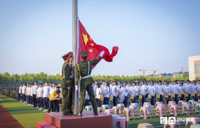 第一中学|组图｜“青春新起点 筑梦新征程”河口区第一中学举行2021年秋季开学典礼