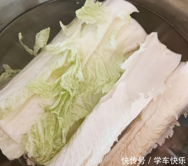 白菜素水饺,味道鲜美可口!