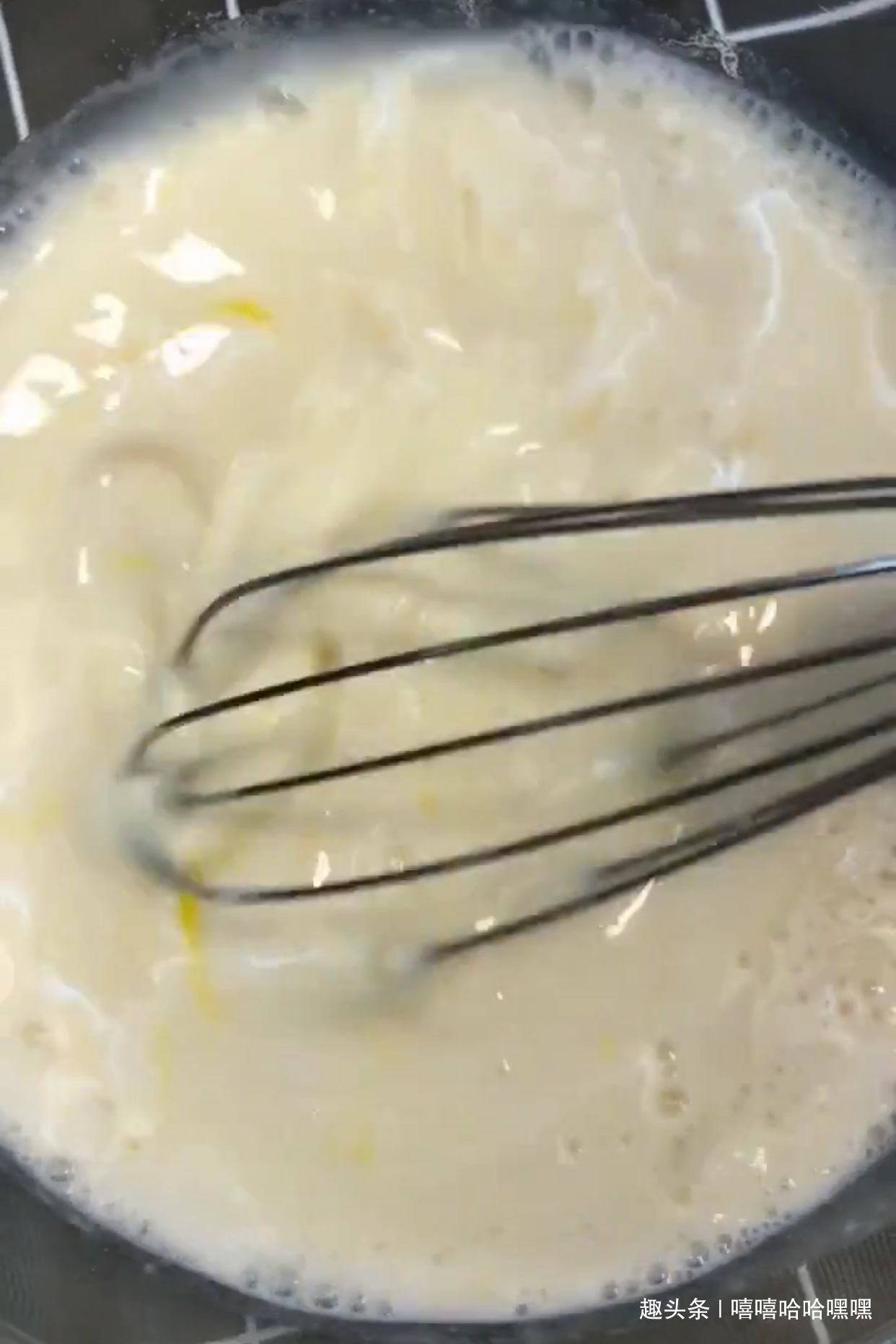 香酥好吃大蛋挞，酥酥软软真美味，小朋友的最爱！