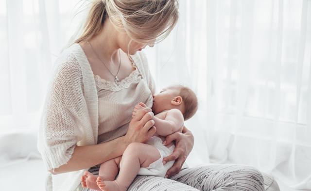海鲜|哺乳期饮食讲究多,5类不适合哺乳期吃的食物,妈妈再馋,也别吃
