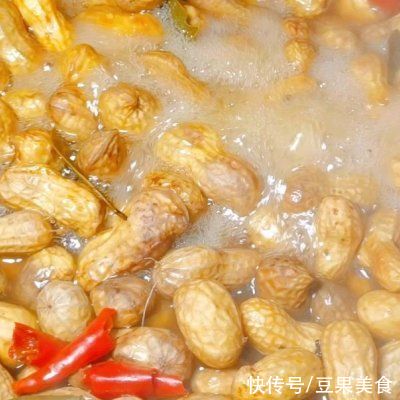 五香盐水|要想五香盐水花生煮得好，这两步少不了
