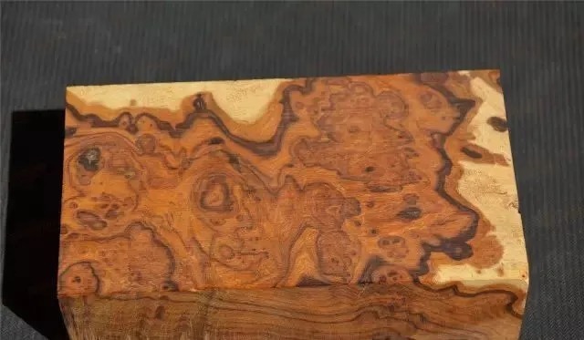 把珠子表面|这东西车出来的珠子能玩儿吗?