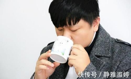 多喝水|肝不好,睡觉时身体会有提醒,对照下,若你无,提示肝脏还不错