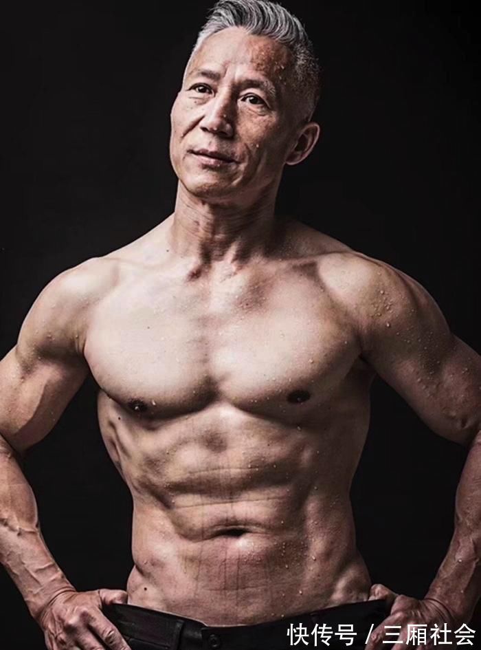 护膝|62岁的她坚持健身35年,肌肉仍饱满,如今的身体状态让人羡慕