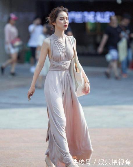 美女|漂亮的美女，穿着紧身裙，身材好，气质好