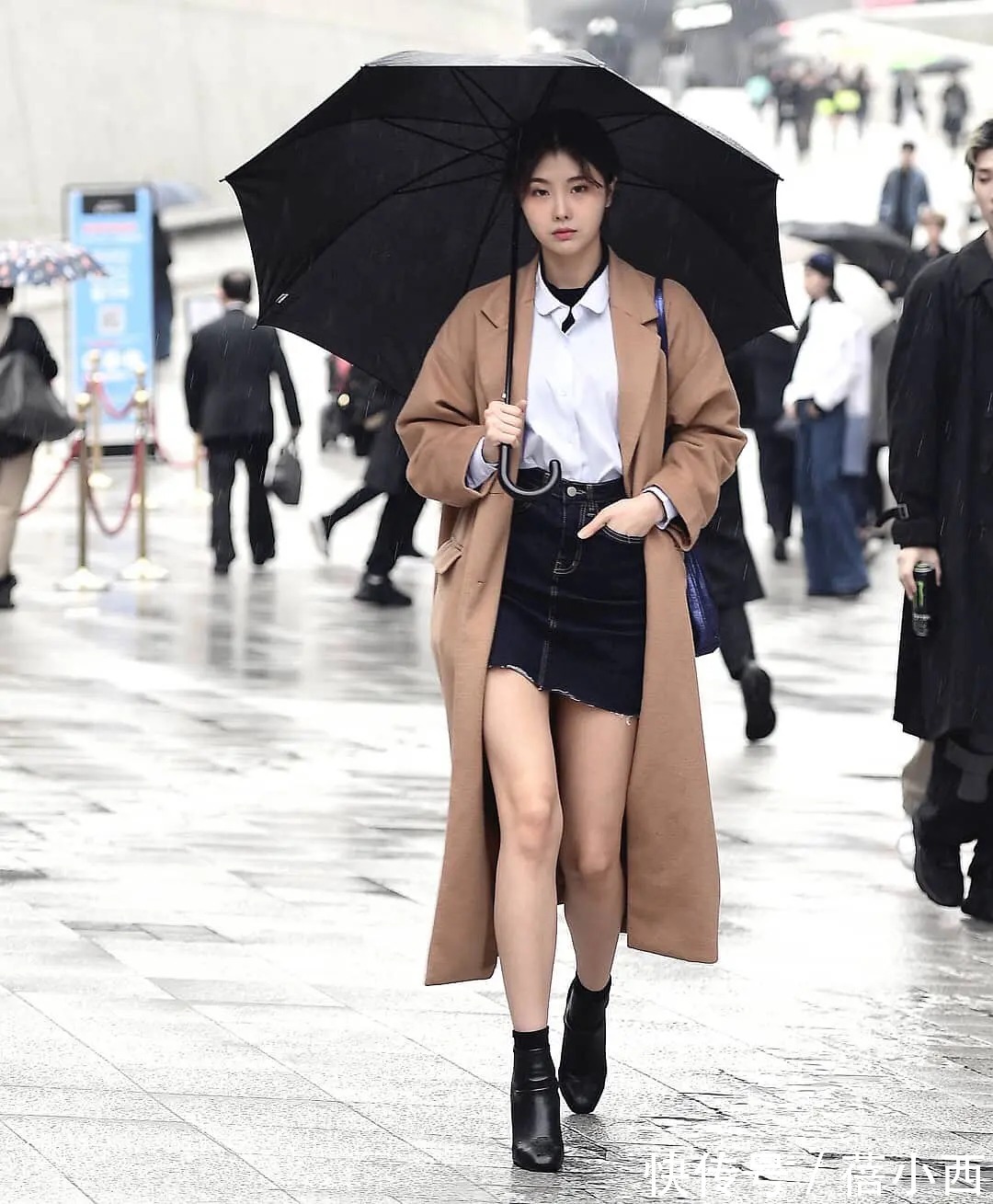 大长腿|别穿大一号了,今年流行“上短下长”法则,轻松打造逆天大长腿!