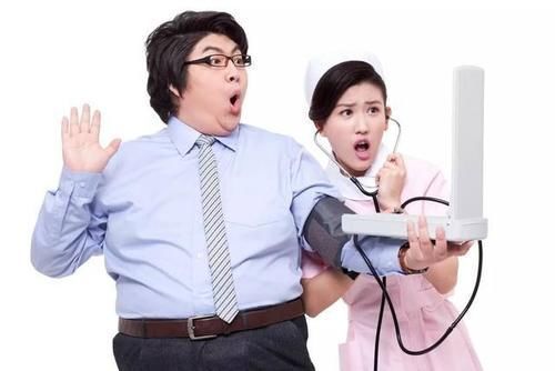 高血压患者|高血压不能吃海带?内科院士提醒:想要稳定血压,3种食物要少吃