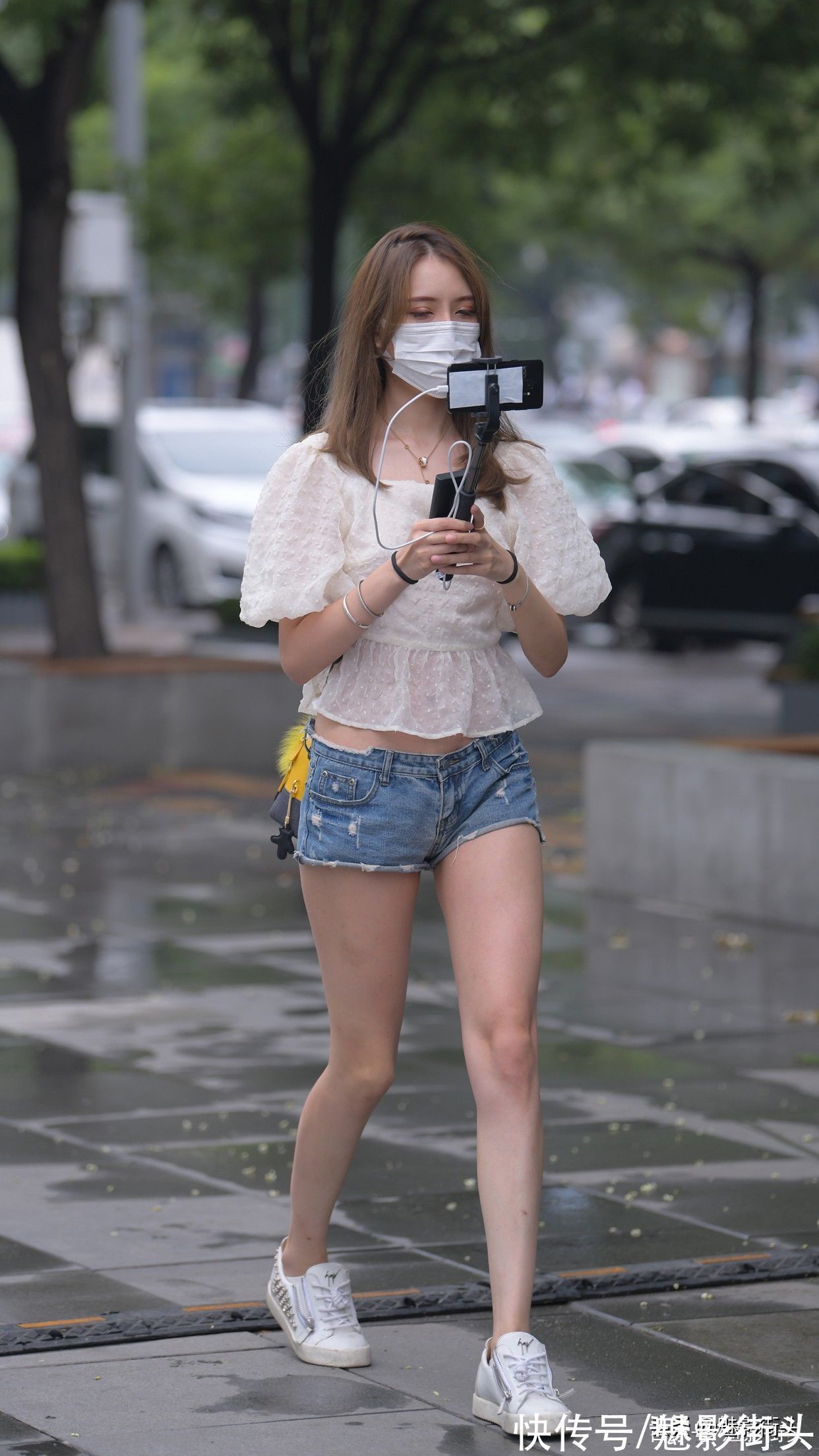 牛仔 H型身材怎么选短裤?试试低腰牛仔短裤,易搭配显腿长