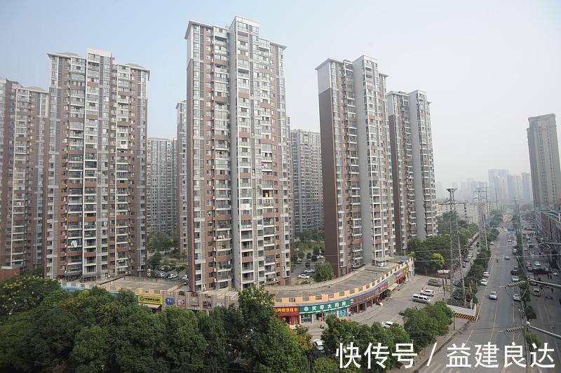 房子|为什么说不能买靠马路边的房子?来听听过来人怎么说