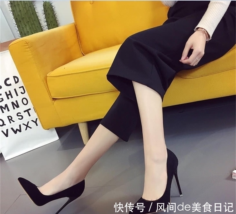 流畅的鞋型贴心又吸睛,充满着精致而性感的魅力