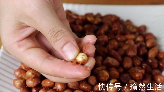 好吃|原来炒花生米也有秘诀,加入一种调料,更加酥脆,比买的还好吃