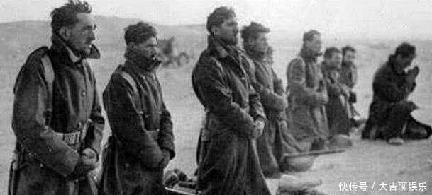 成片|德军士兵在苏联成片冻死,面对严寒,他们为何不抢苏联人的棉衣?