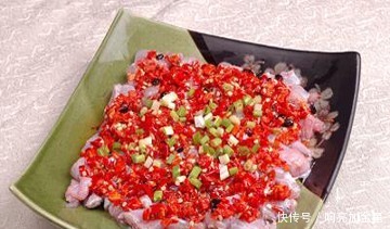 老豆腐|美食推荐蚝油卤牛尾、油泼卤鱼、醋蒸香辣蛙制作方法!