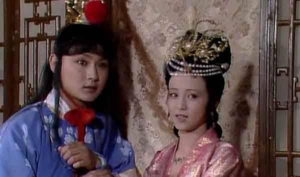 卧室|除了卧室陈设,还有其它证据,让人联想到秦可卿是废太子公主吗