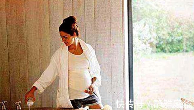 胎停|孕妇洗澡时,直接洗是不对的,牢记三个事项,避免出现“胎停”