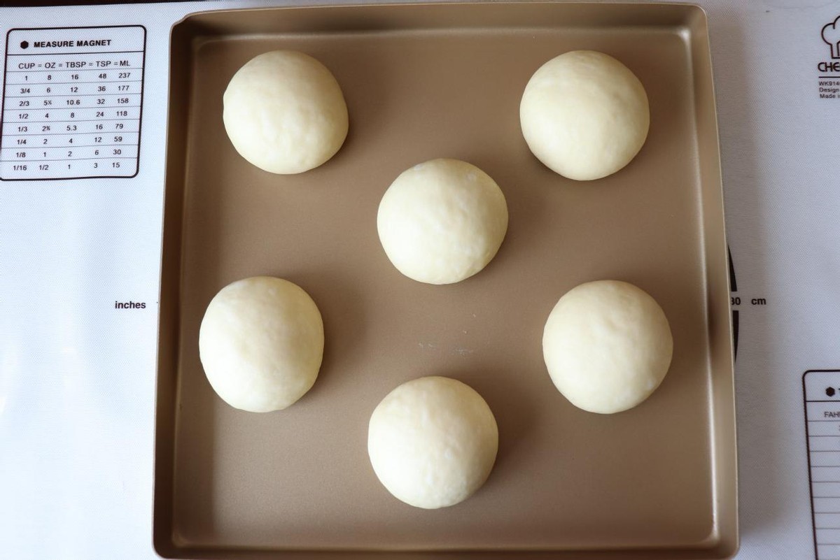 好吃的蒜香面包，浓郁奶香和蒜香碰撞是一绝，烘焙新手也能驾驭