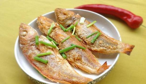 煎鱼记得这三点没有粘锅,没有破皮,还有美味而嫩的鱼