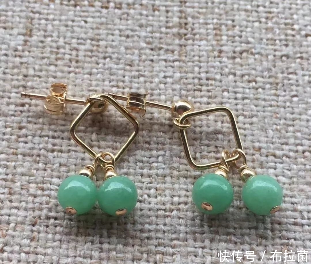 这个翡翠耳环很便宜,大家帮我看看送给母亲合适吗?