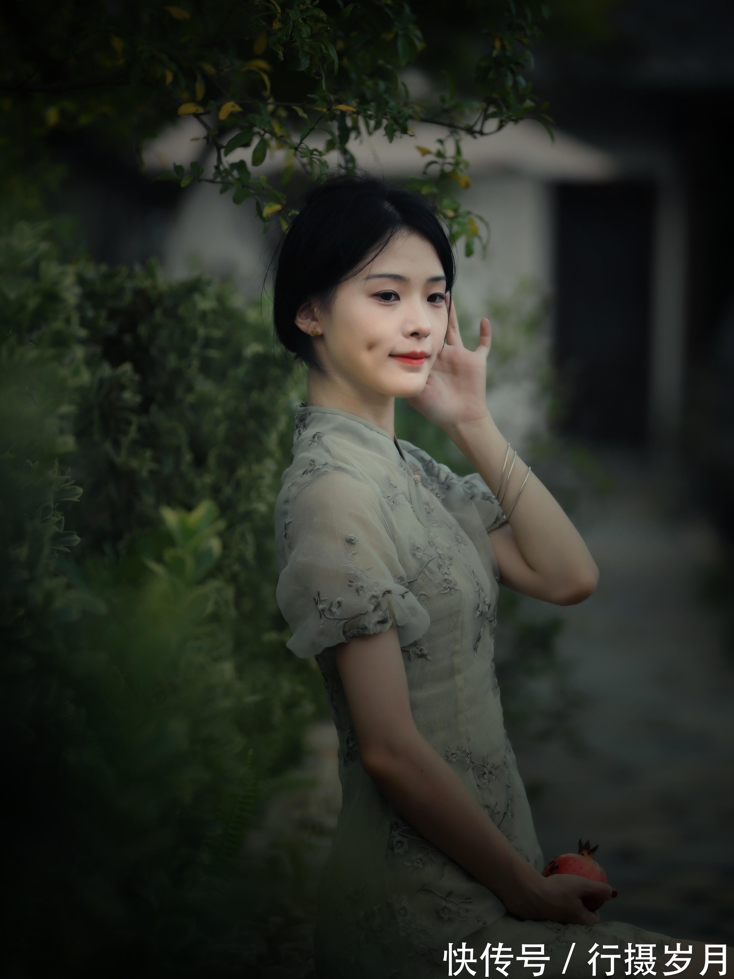 落花#缱绻成了落花,飘零在天涯