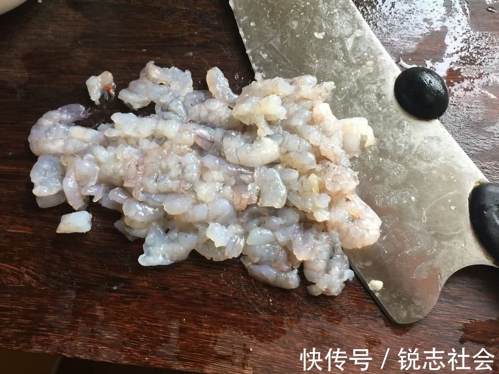 脂褐质|天热，吃肉不如吃此菜，虽然有点贵，但是对身体很好，鲜美又营养