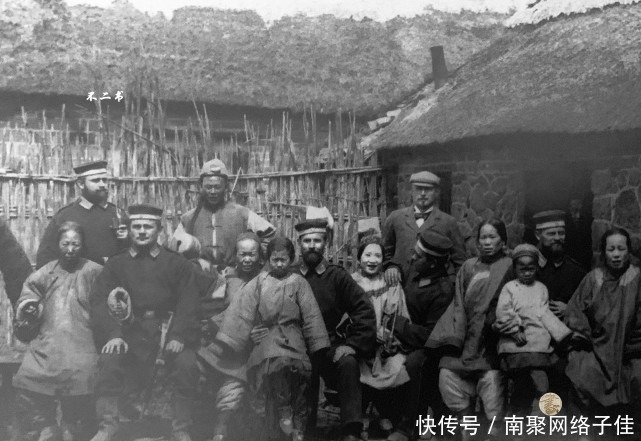 义和团拳民|清末老照片:慈禧西逃回銮时的衰落之景,镜头下李鸿章向联军求和