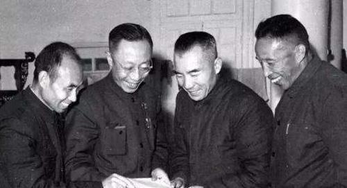 戴笠|因戴笠的低调，军统的特务被俘后，竟得到了新中国的优待