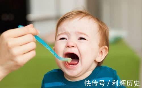 菠菜|2岁男孩小便疼还尿血,只因妈妈每天给孩子吃这个东西···