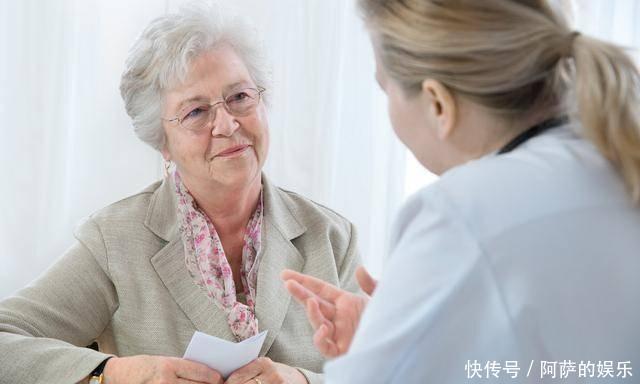 别把骨质疏松不当回事,严重或可致死想要治疗,学好这1招