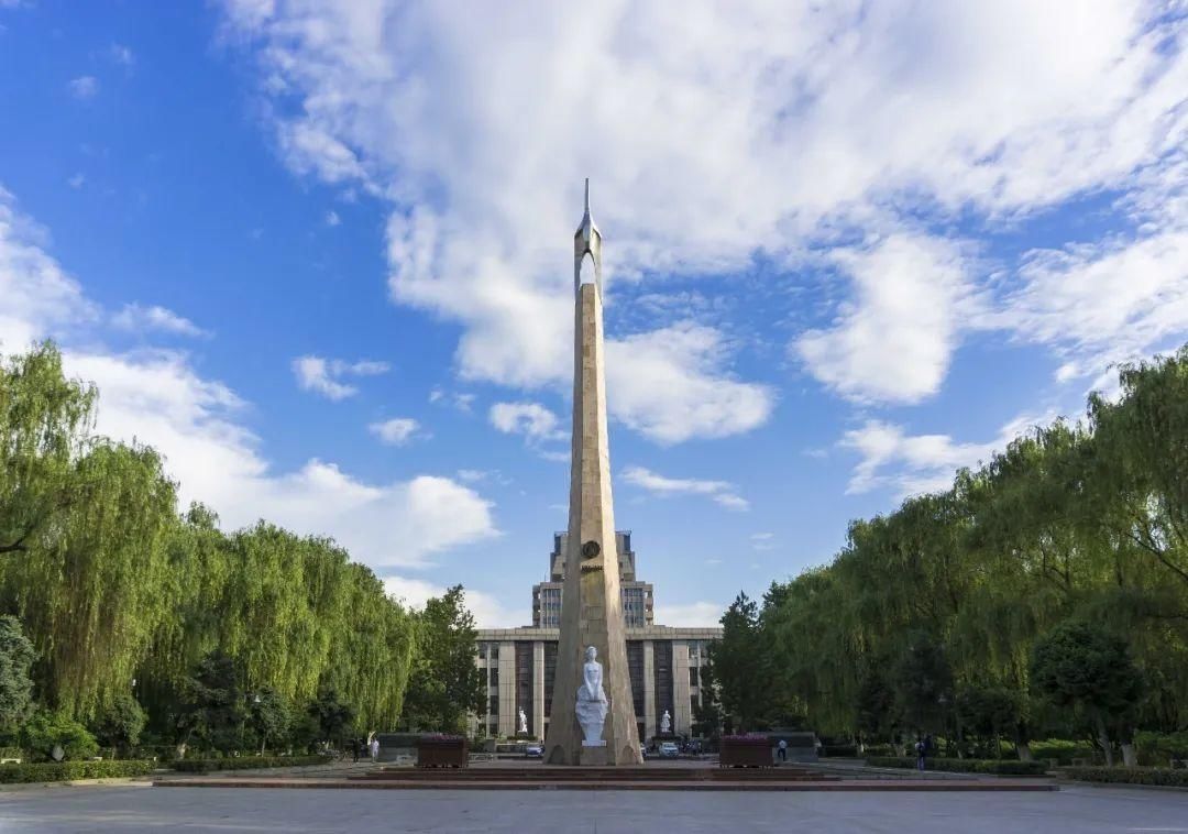 大写的优秀！交大学子连续四年捧回最高奖！