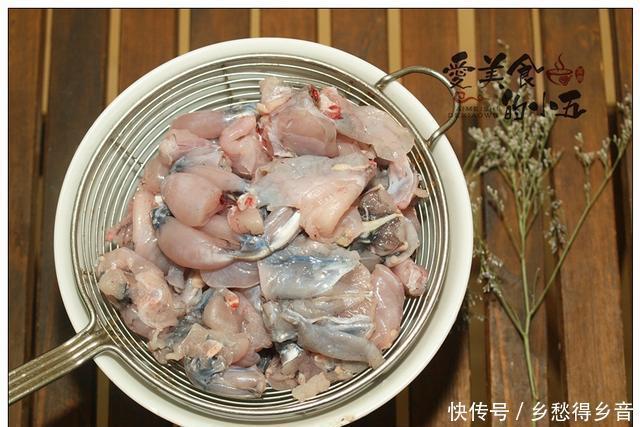 干锅|色香味俱全的干锅牛蛙,做起来一点也不难