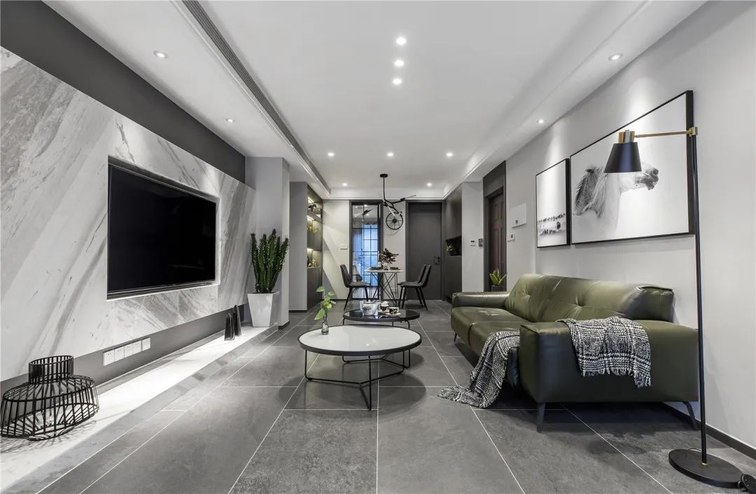 灰+绿植|103㎡现代简约，高级灰+绿植点缀，营造低调舒适的档次