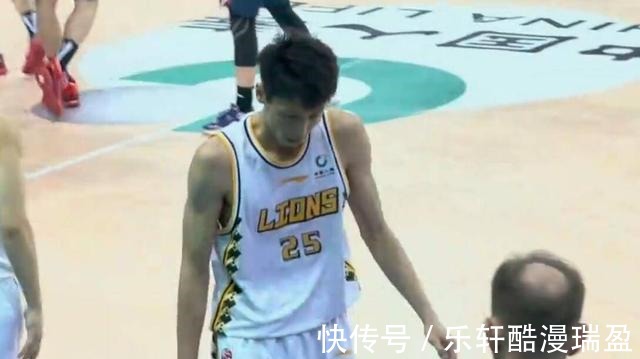 广厦|辽篮多人低迷,双星冰火两重天;三少一战皆伤,胡金秋满地找牙