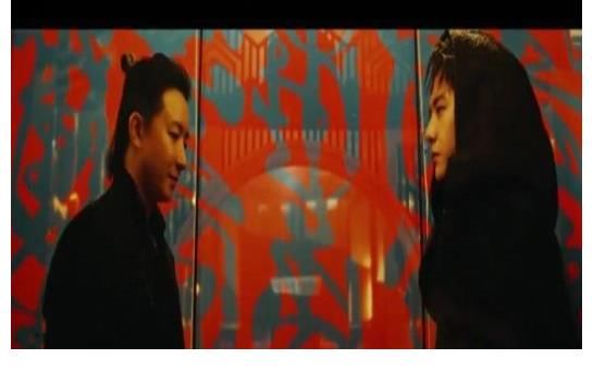 火藥味|《這就是街舞》：導(dǎo)師合體吃火鍋宴，王一博怒搶香菜火藥味十足