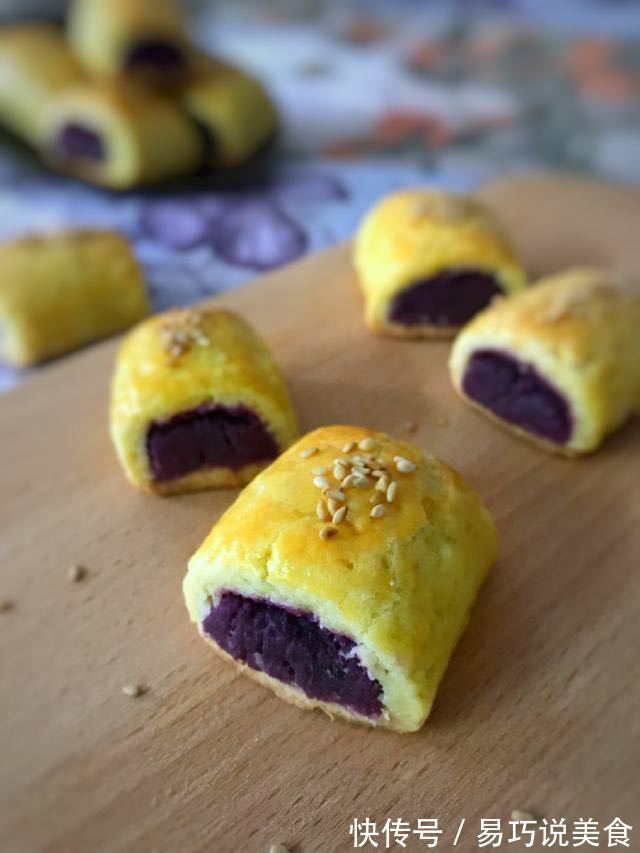 当香芋遇上紫薯,酥软香甜,一口一个好过瘾,连吃几天不腻