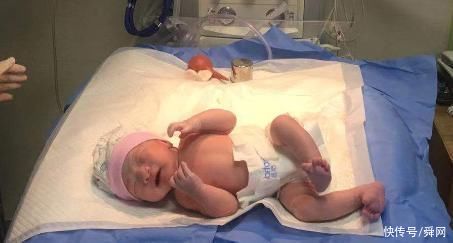 咖啡|为什么宝宝一出世会先被护理抱走10分钟?3个“生孩子冷知识”了解一下