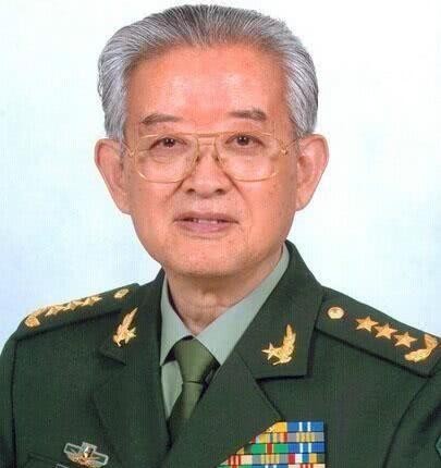 上将|野战军唯一的第五纵队,司令员是中将,两位年轻的战士后都成上将