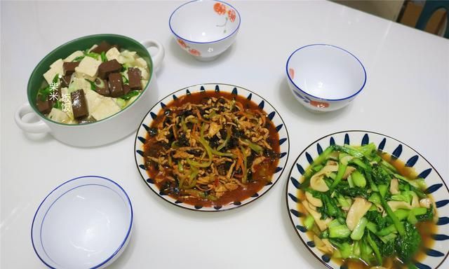 家常菜|夏季晚餐，3个家常菜，半个小时就上桌，简单好做，开胃好吃