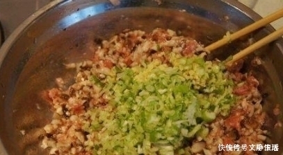饺子|过年包饺子就用此菜，比芹菜营养比韭菜香，我家一周3次吃不够