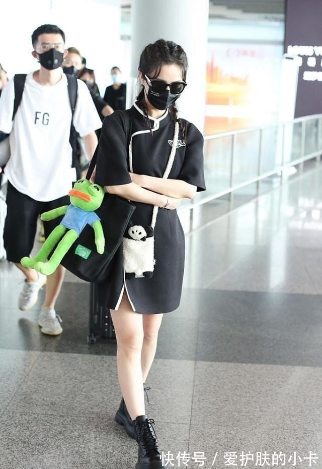 时尚|薇娅也很有东方韵味,穿短旗袍时髦有明星范,不当主播也能当模特