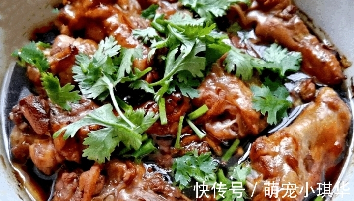多汁|中秋节最该吃这菜,补钙补铁,简单一蒸,鲜嫩多汁,比牛羊肉好吃